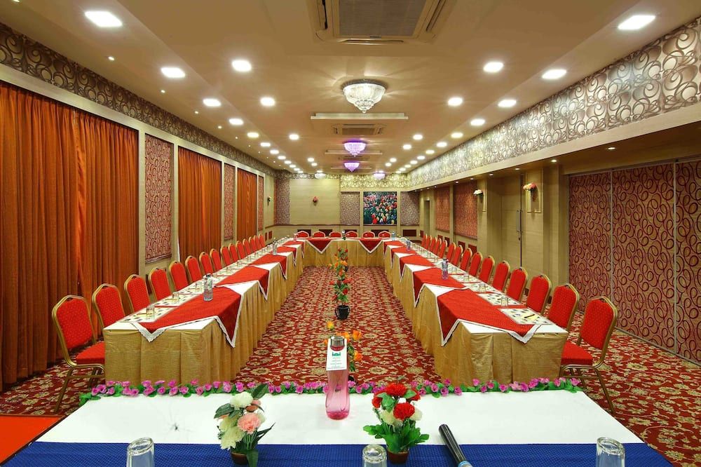 غرفة الاجتماعات