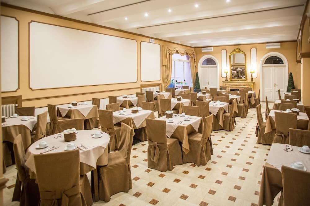 قاعة الولائم