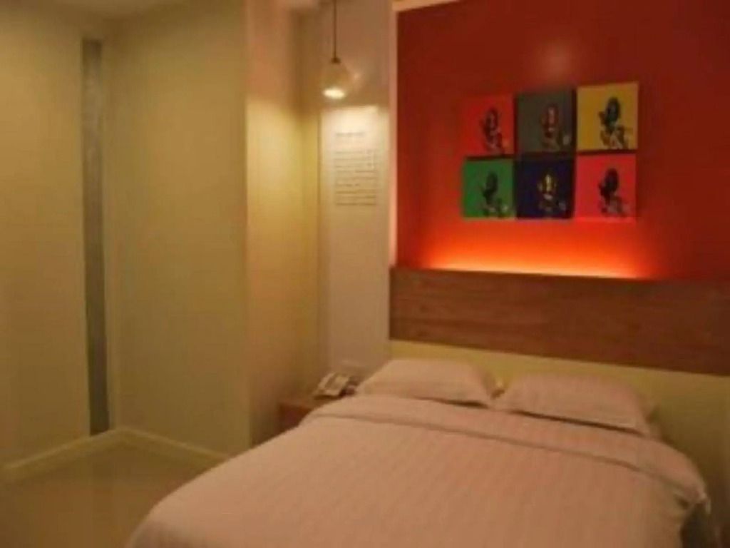 آخر