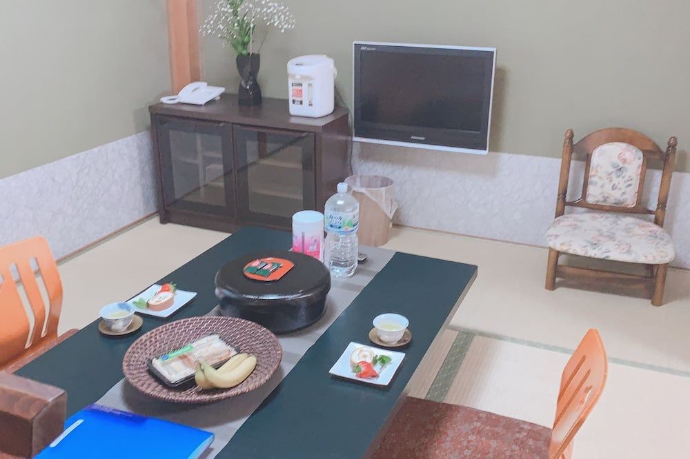 غرفة طعام صورة