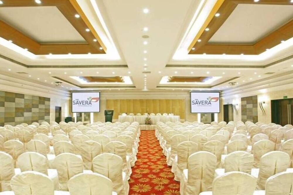 غرفة الاجتماعات