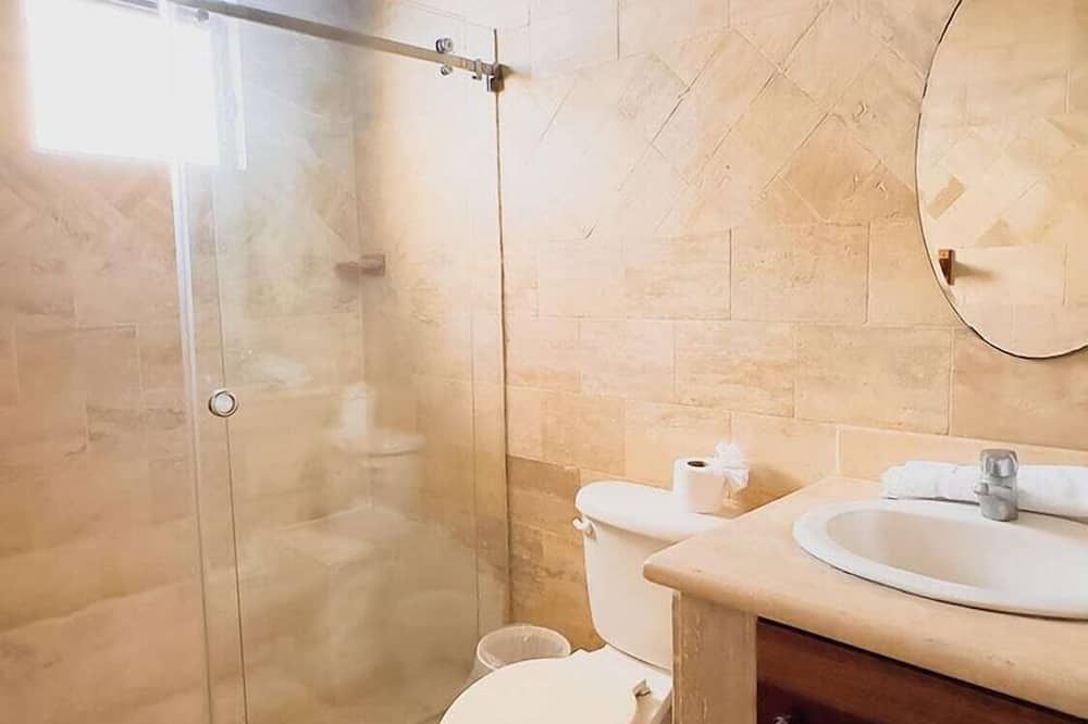 آخر