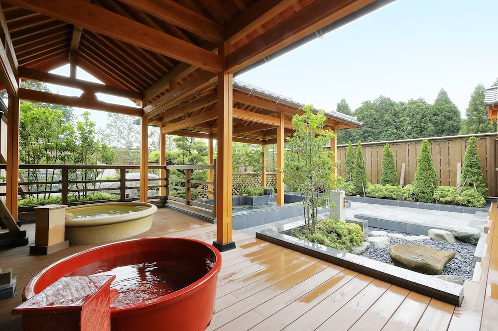 آخر