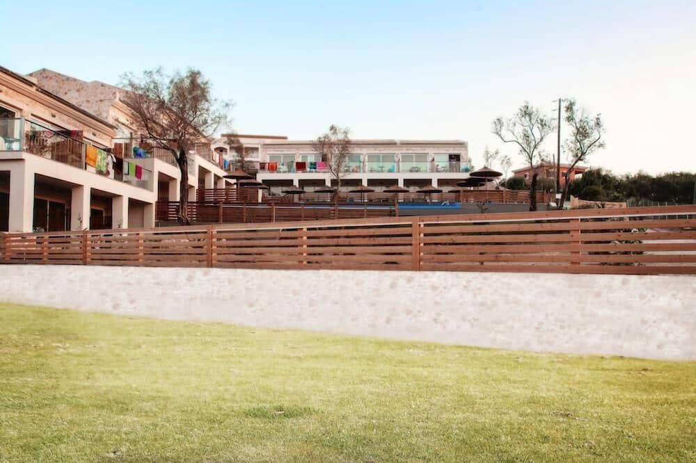 آخر