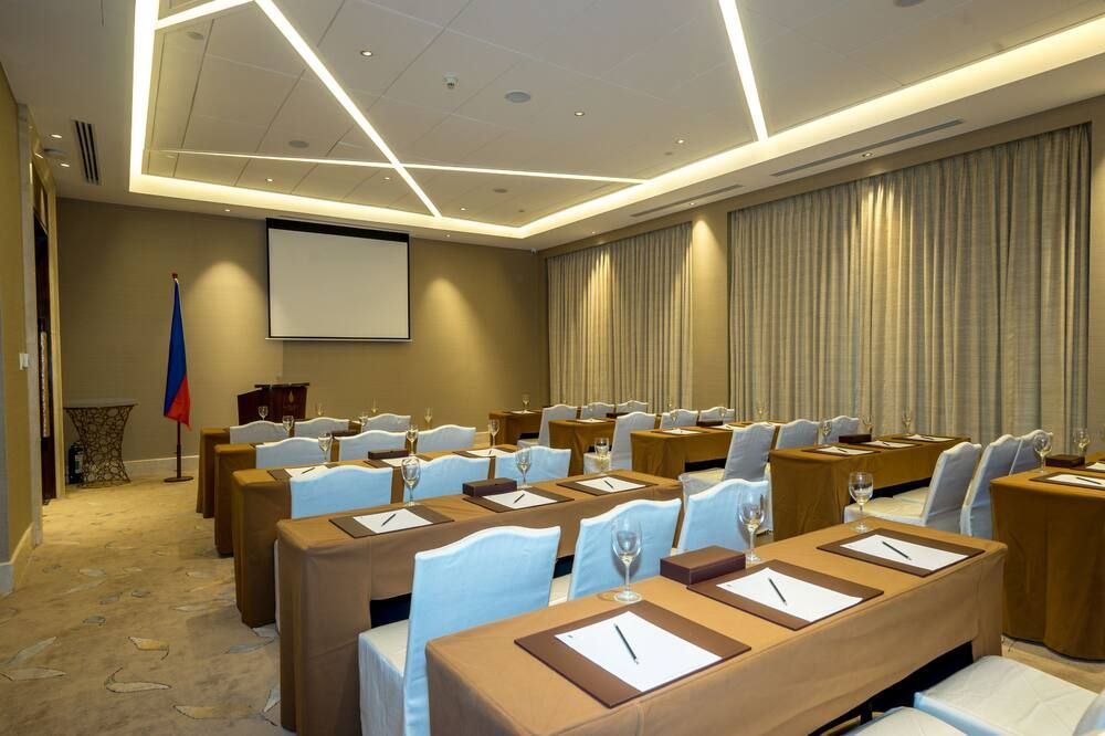 غرفة الاجتماعات