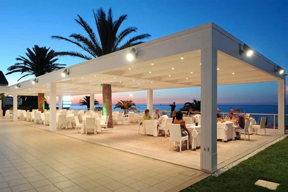 قاعة الولائم