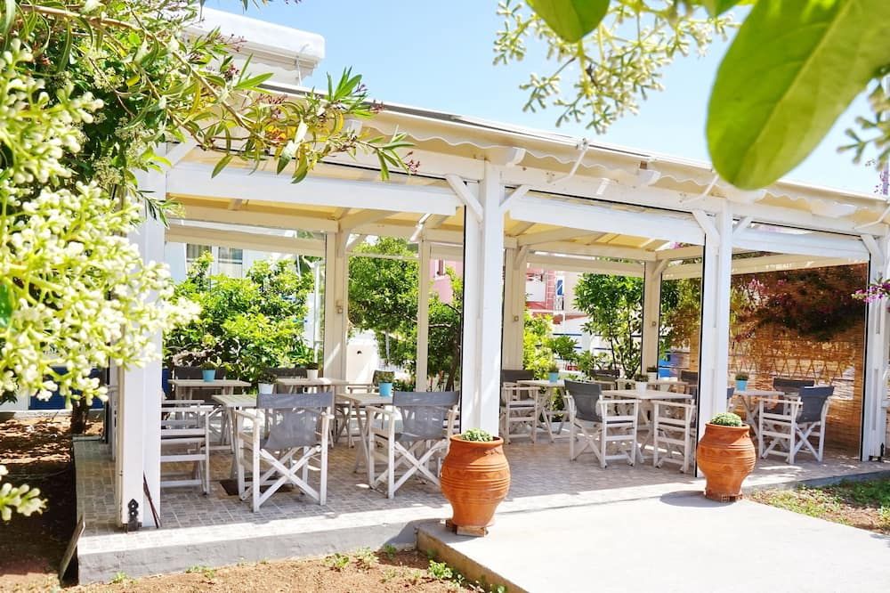 شرفة مرصوفة صورة