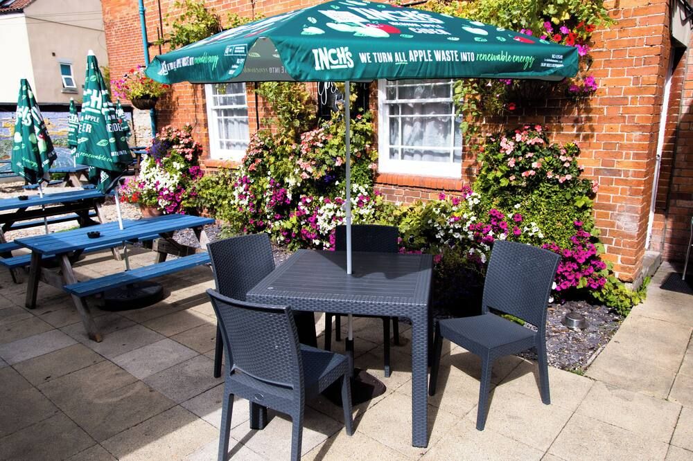 شرفة مرصوفة