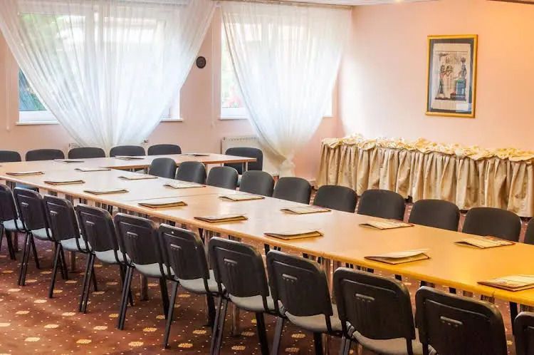 غرفة الاجتماعات