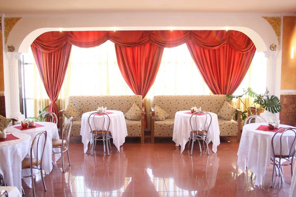 قاعة الولائم