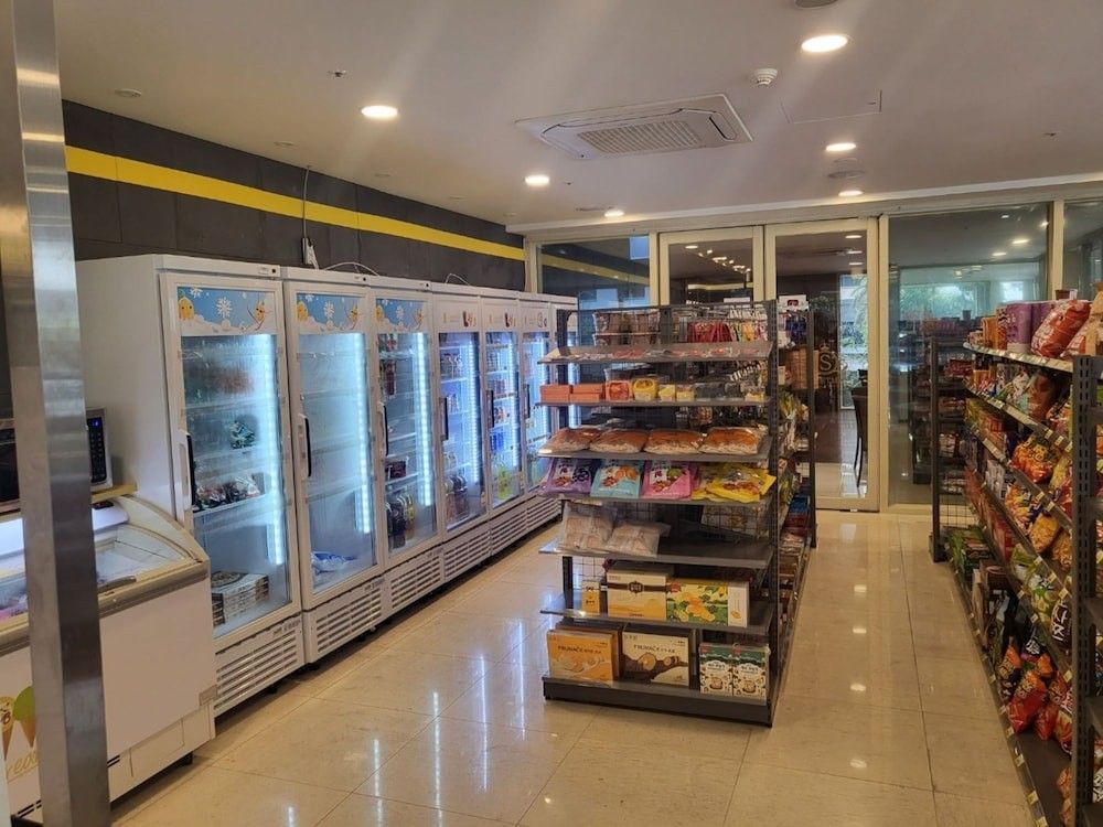 متجر