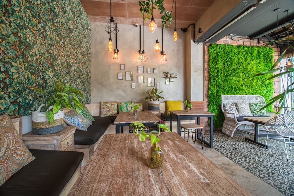 شرفة مرصوفة