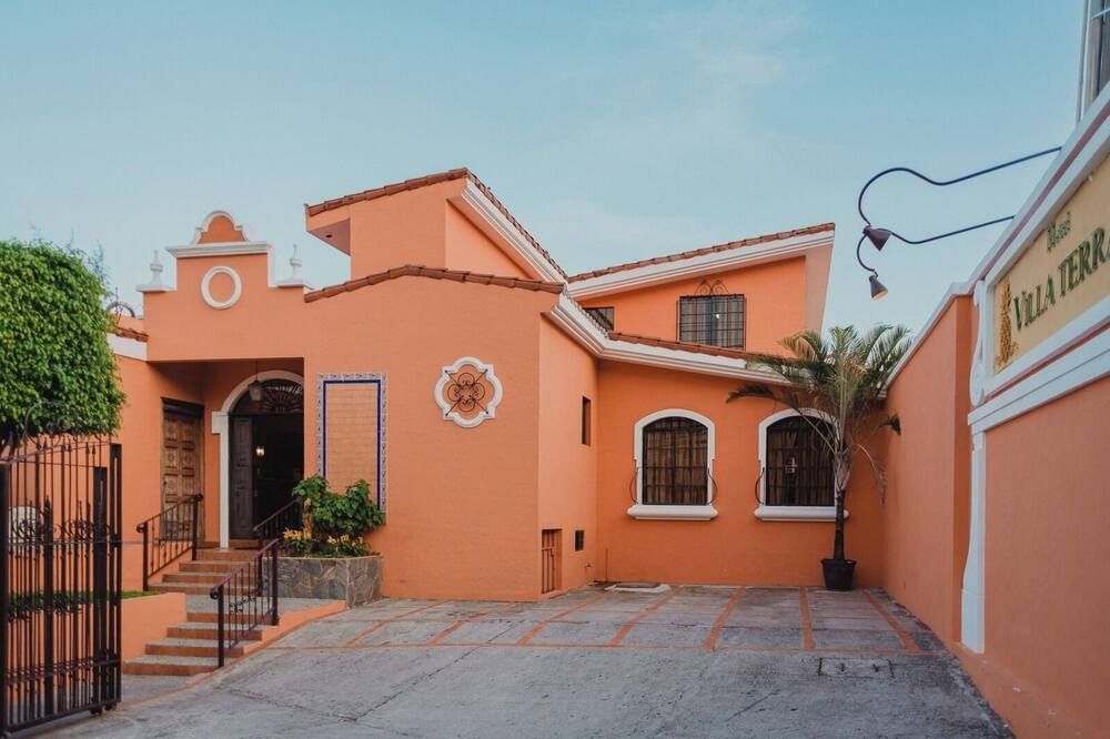 مبنى