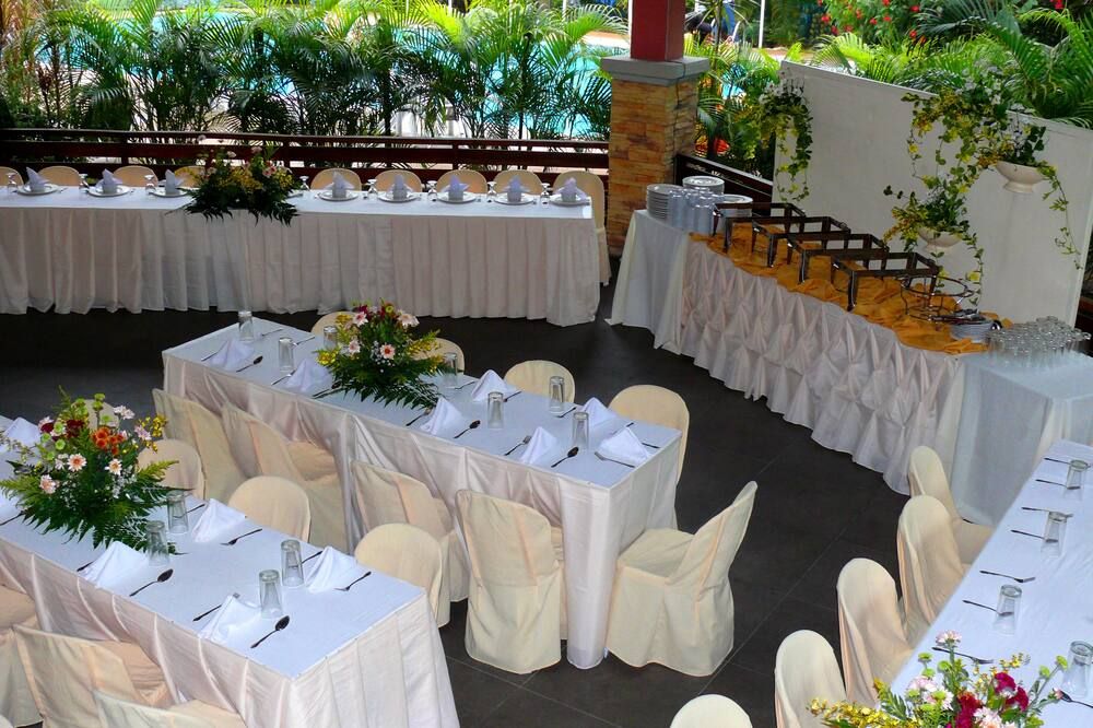 قاعة الولائم