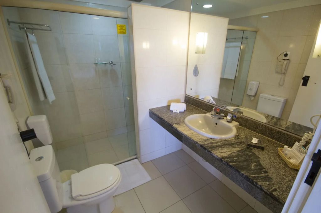 آخر
