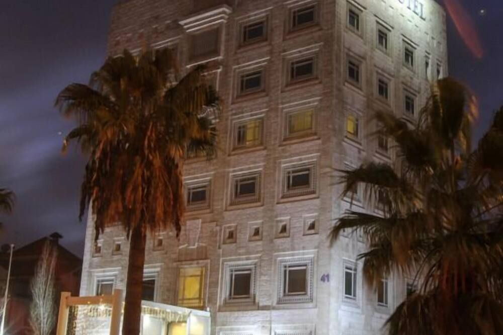 مبنى