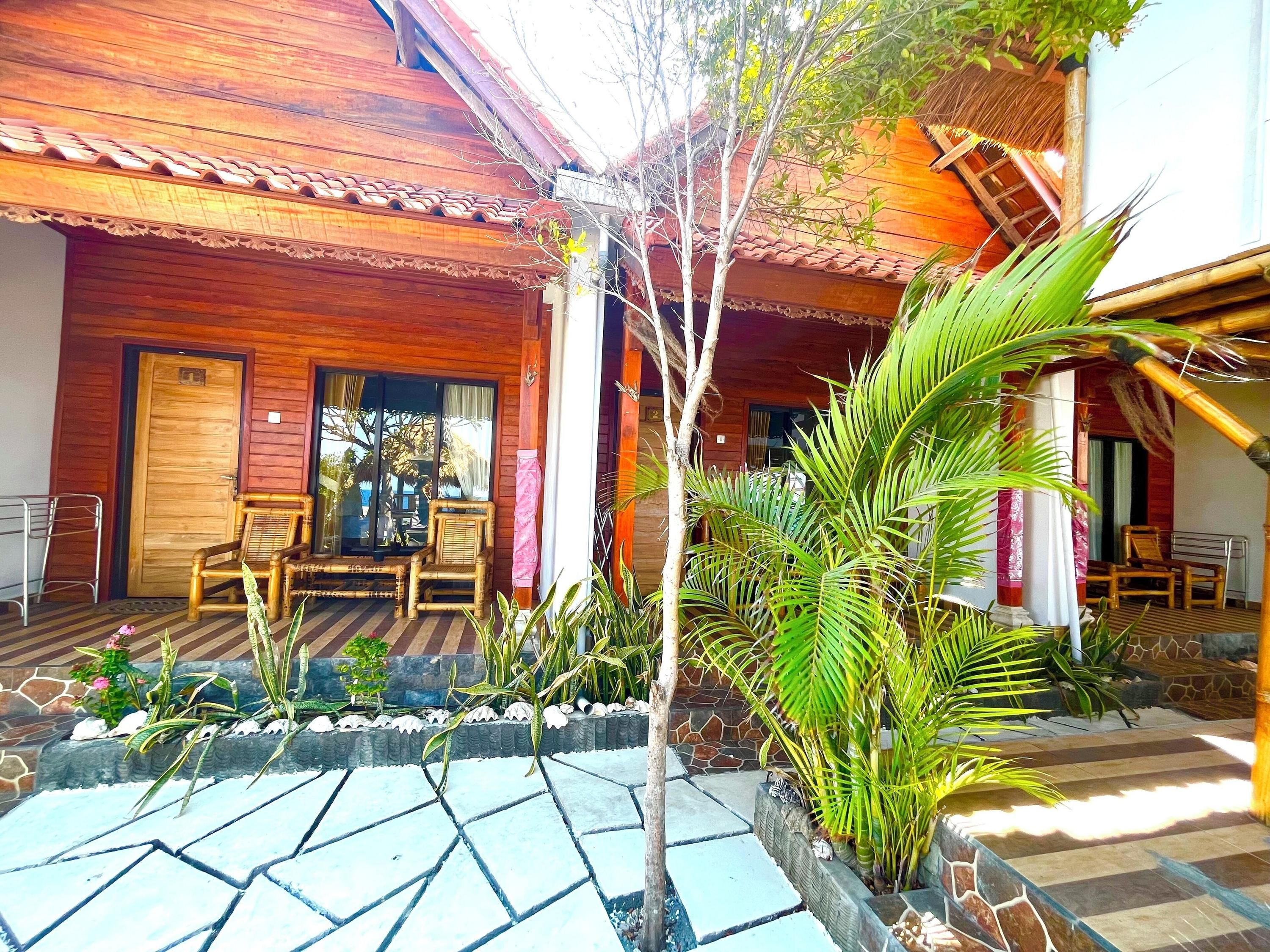 آخر