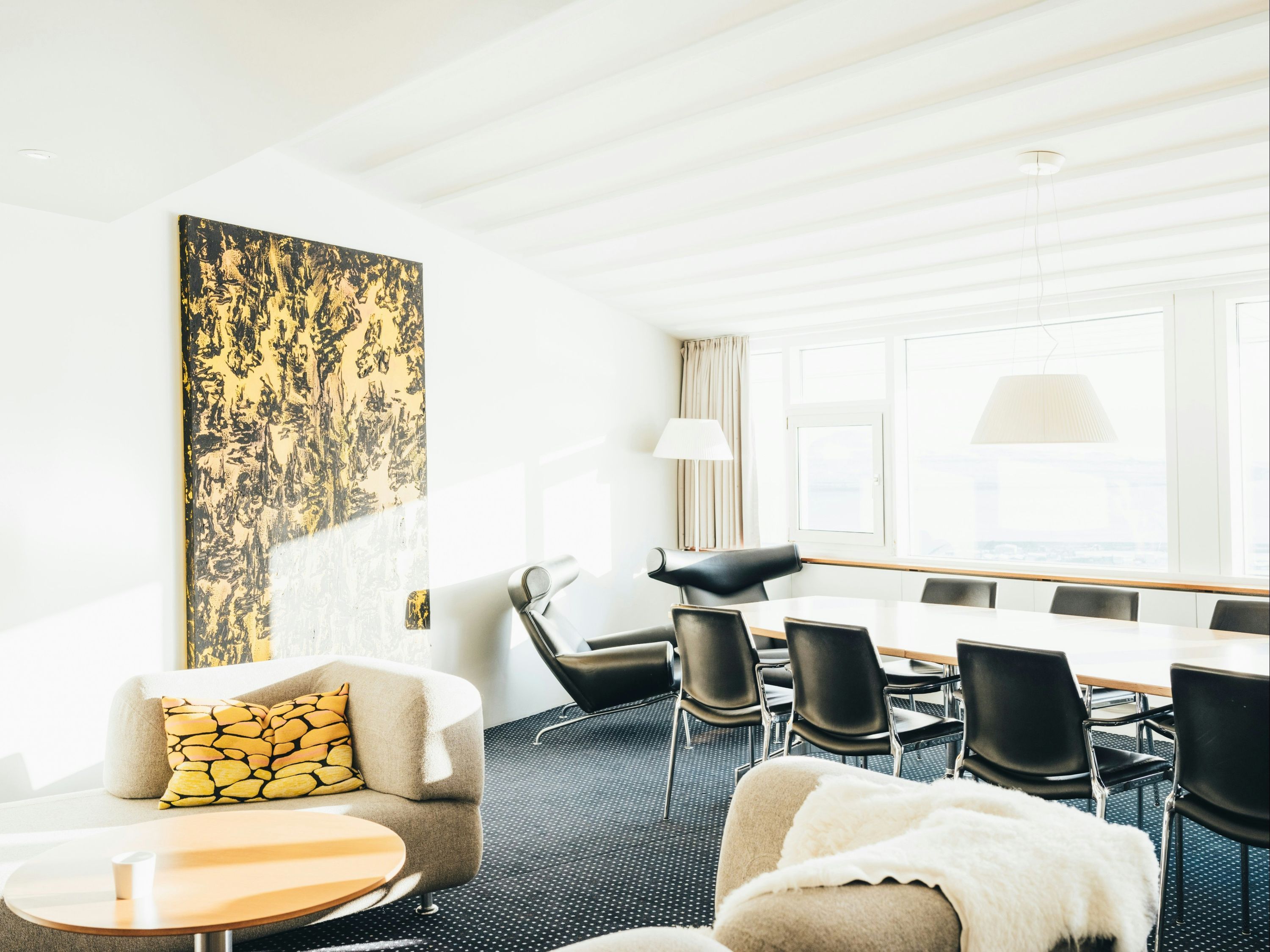 غرفة الاجتماعات