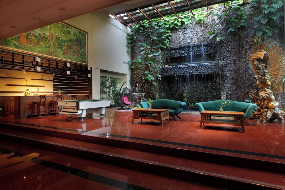 شرفة مرصوفة