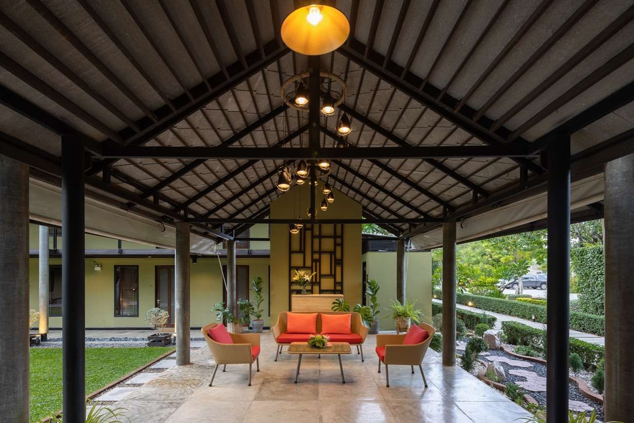 شرفة مرصوفة صورة