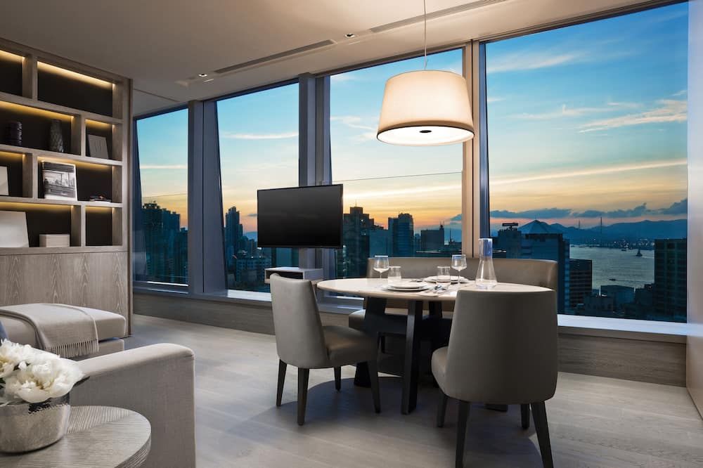 غرفة طعام صورة