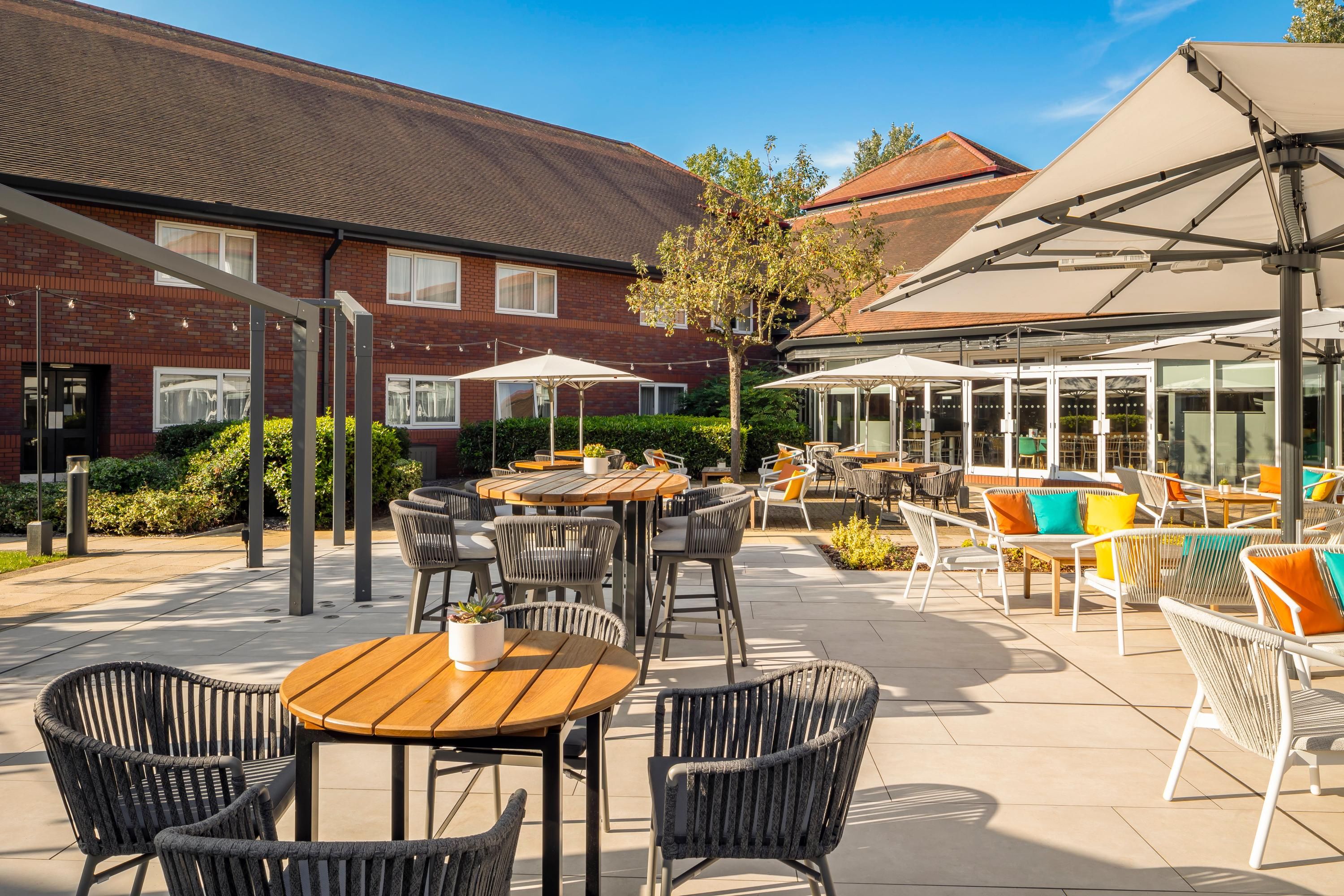 شرفة مرصوفة