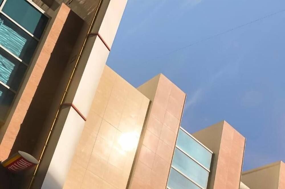 مبنى