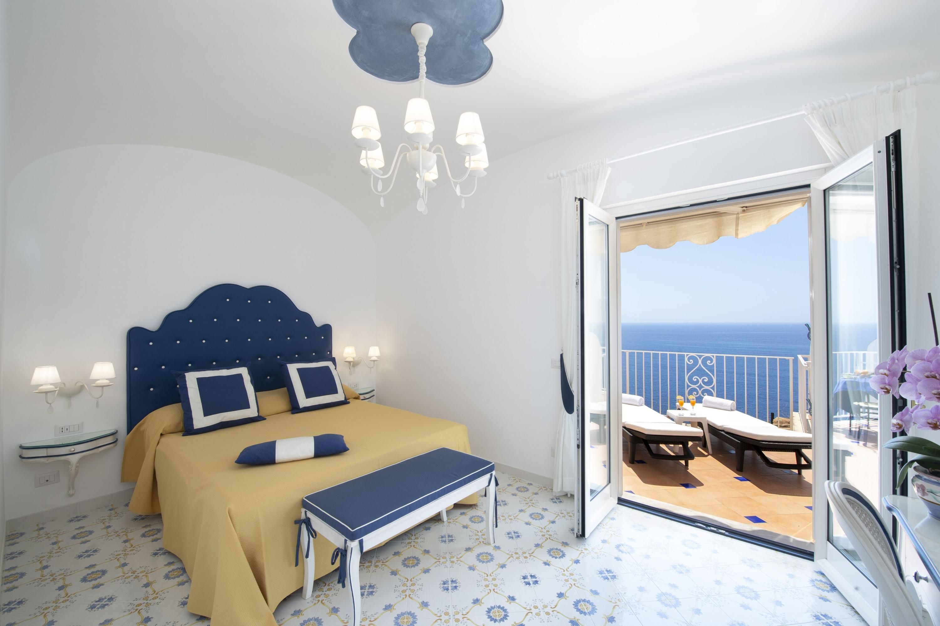 آخر