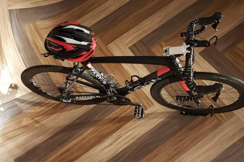 آخر
