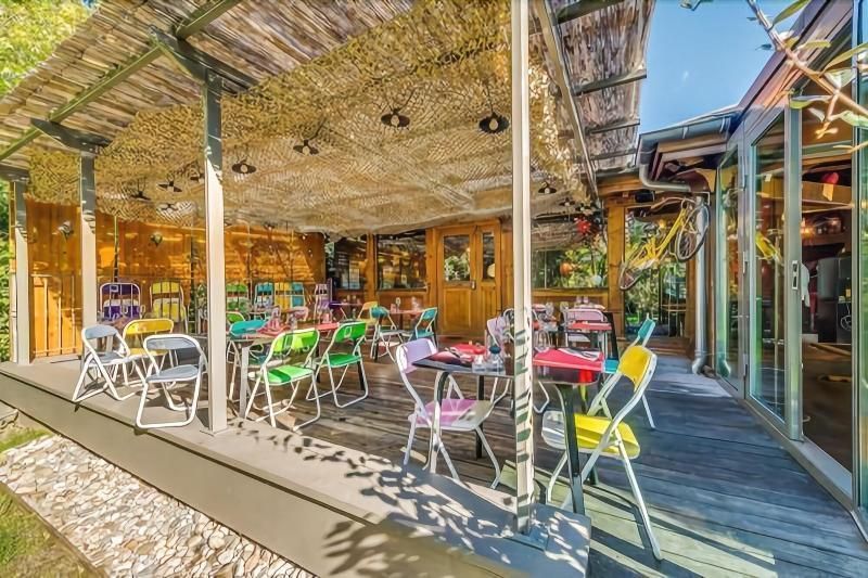 شرفة مرصوفة