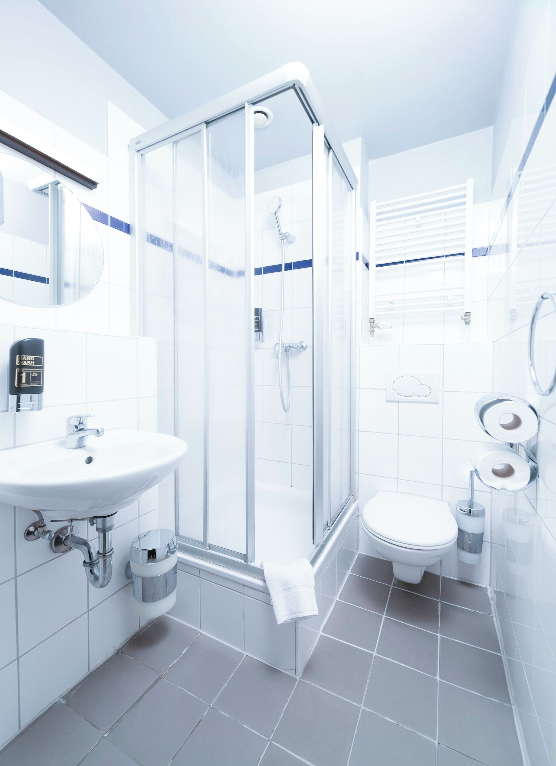 آخر