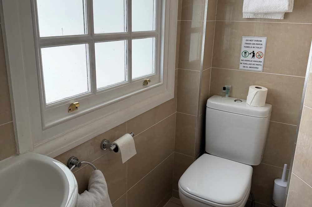 آخر