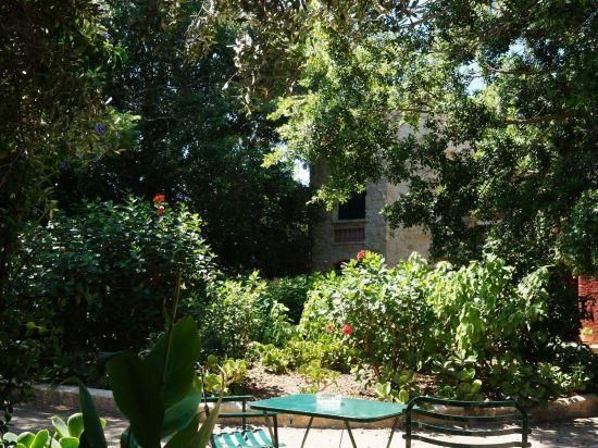 شرفة مرصوفة