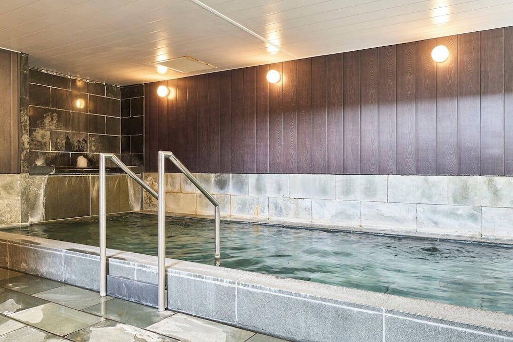 آخر