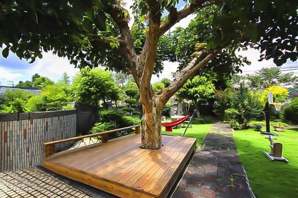 شرفة مرصوفة