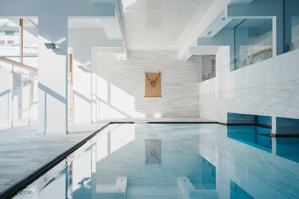 حوض السباحة صورة