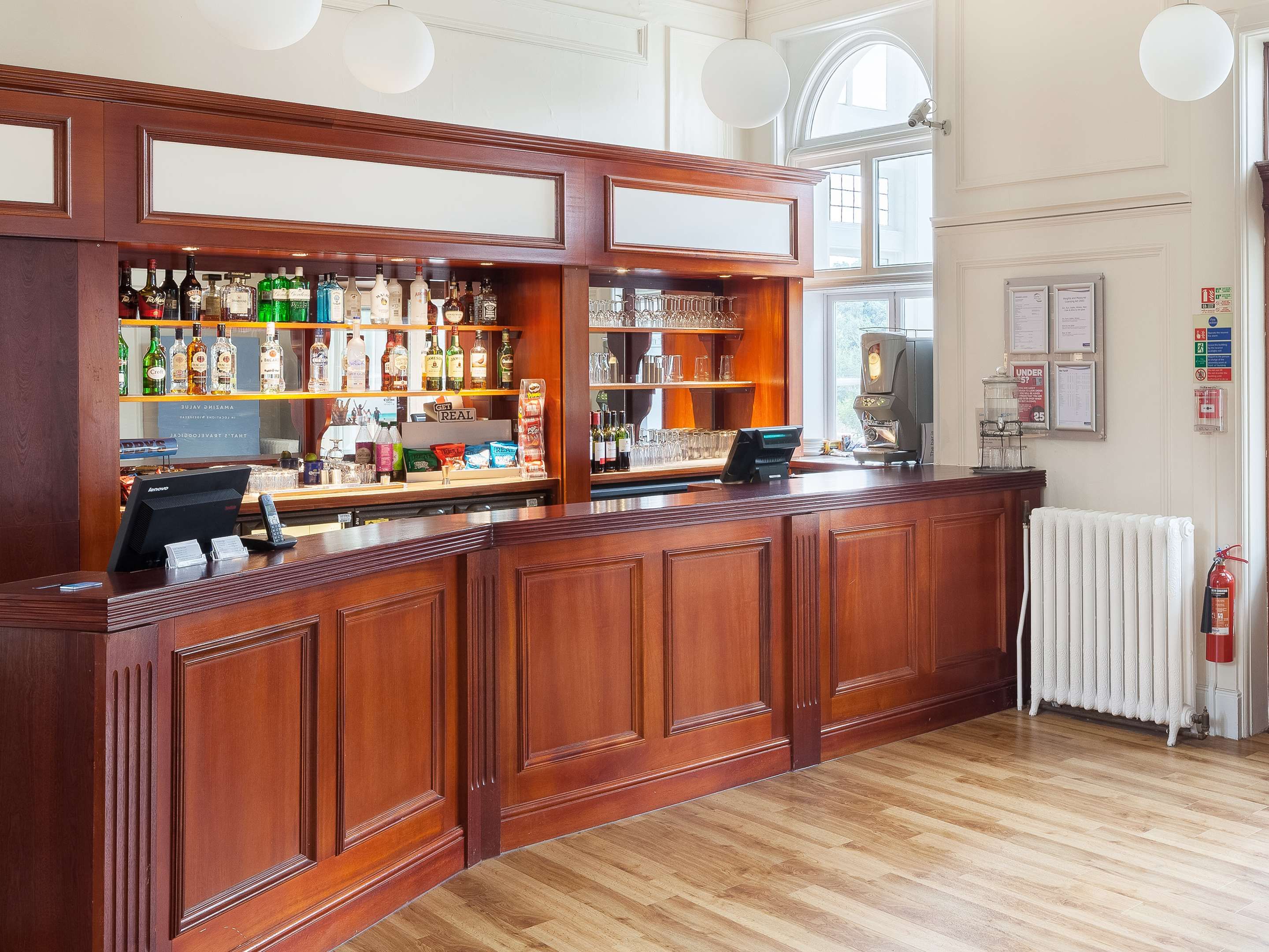بار