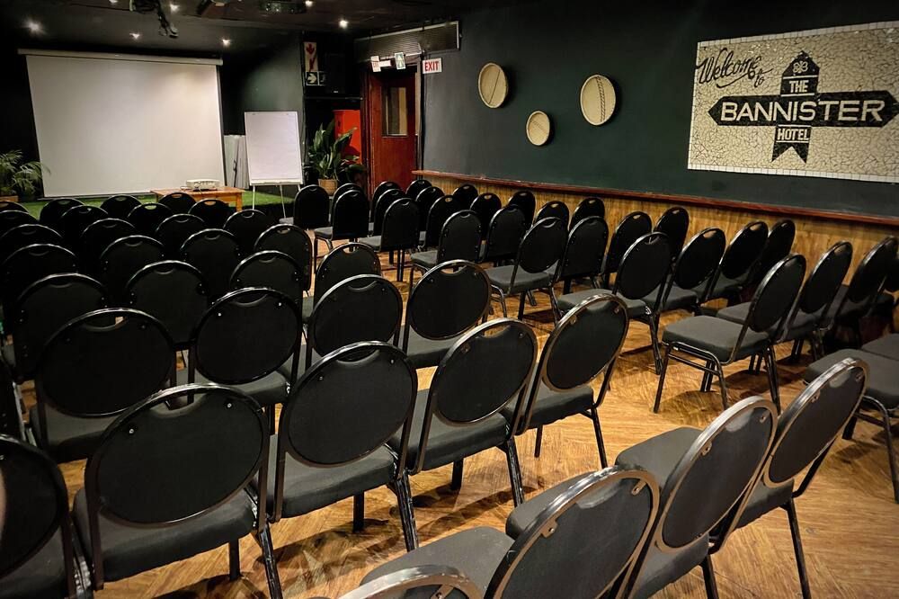 غرفة الاجتماعات