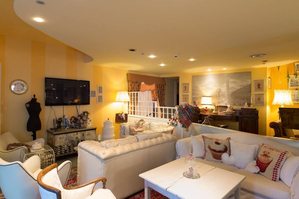 غرفة معيشة صورة