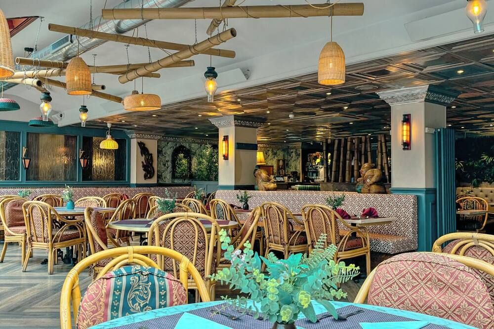 مطعم