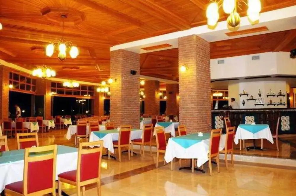 مطعم