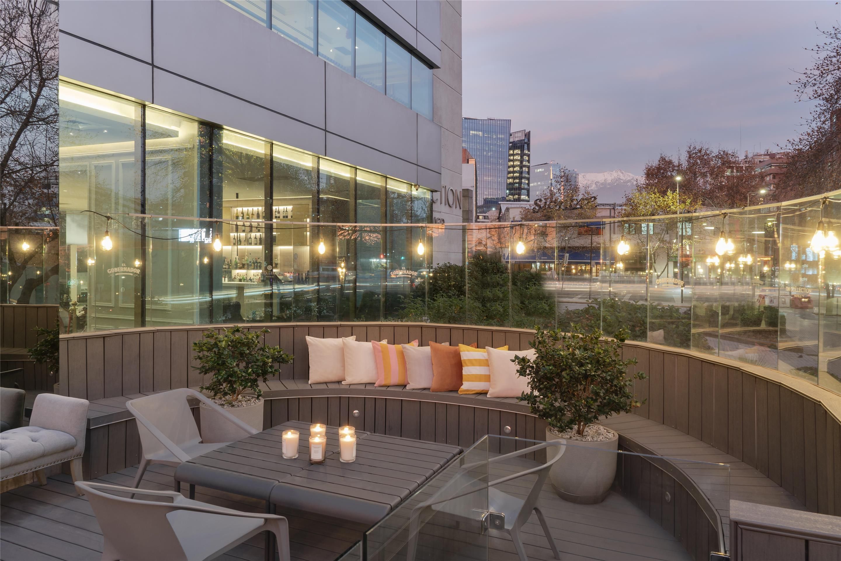 شرفة مرصوفة