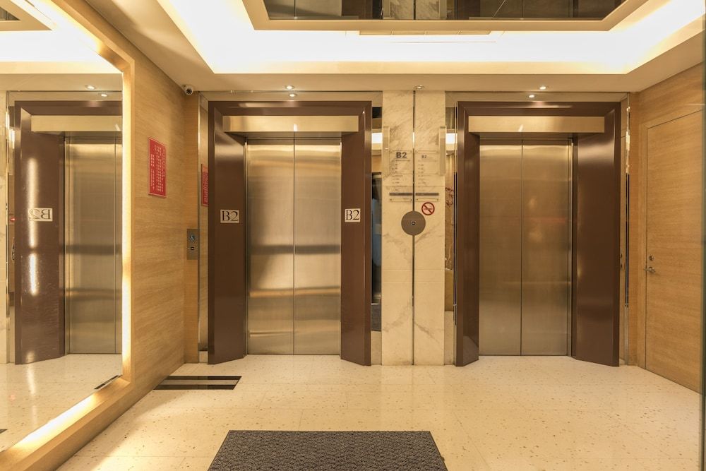 موقف سيارات