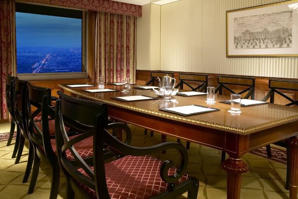 مطعم
