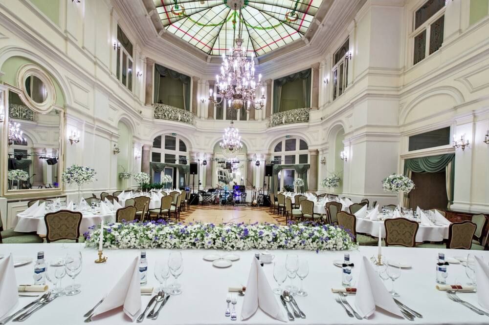 قاعة الولائم