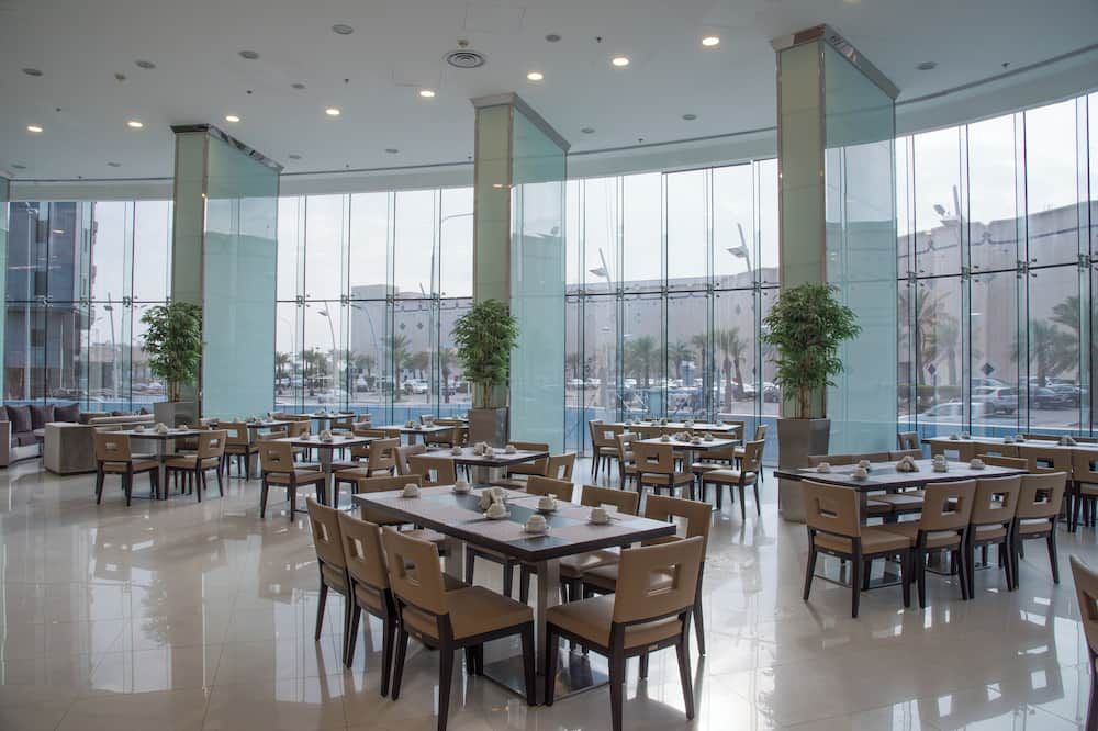 مطعم