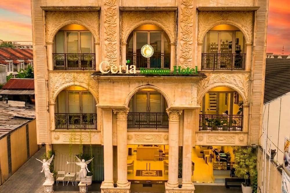 آخر صورة