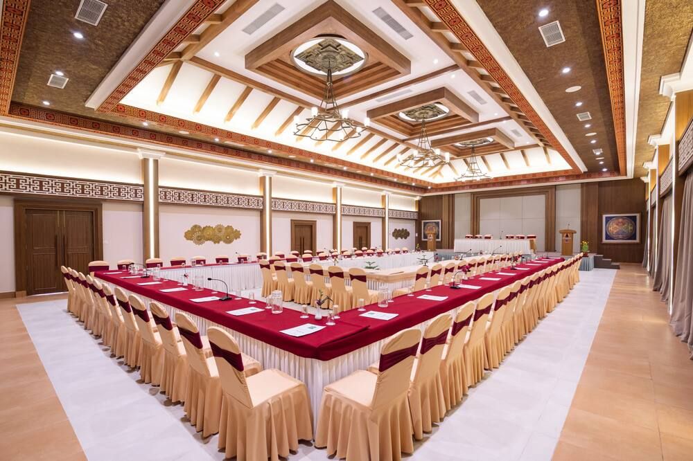 غرفة الاجتماعات