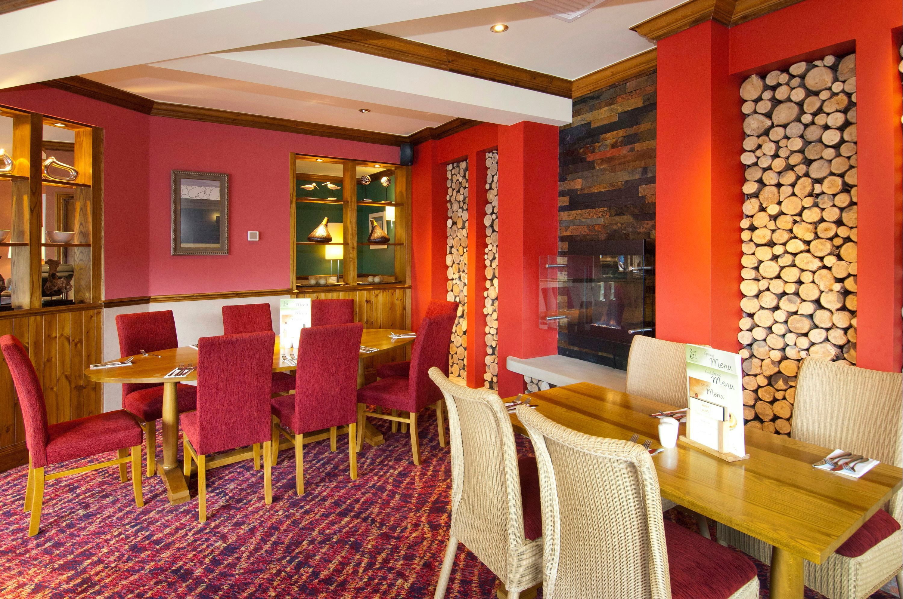 مطعم