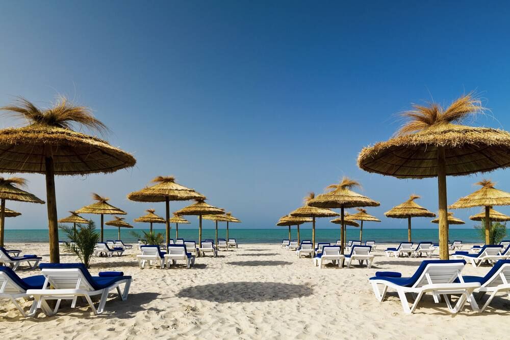 شاطئ